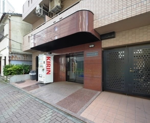 エントランス　★見学予約受付中★