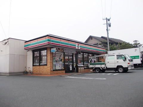 コンビニ　セブンイレブン大里インター店（コンビニ）まで1400m