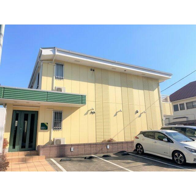 建物外観　清潔感ある外観