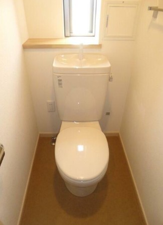 トイレ　※別部屋参考写真