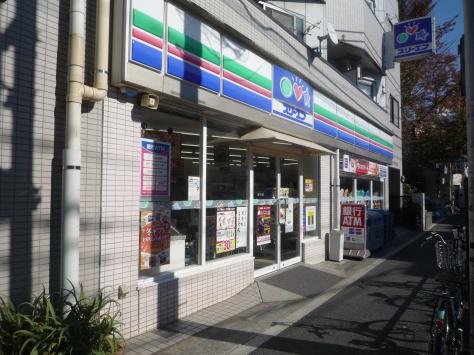 コンビニ　スリーエフ 板橋大谷口北町店（コンビニ）まで407m
