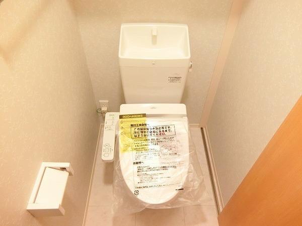 トイレ　ウォシュレット！