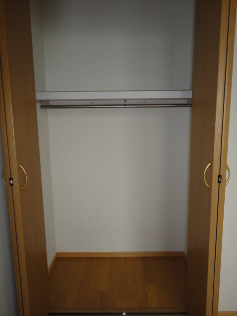 収納　※別部屋の写真です