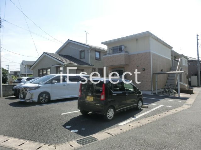 駐車場　敷地内駐車場