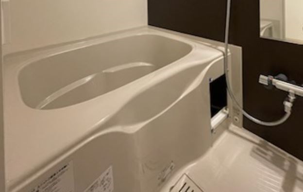 バス・シャワールーム　※別タイプの参考画像になります。