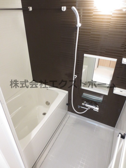 バス・シャワールーム　お風呂　追焚き付き