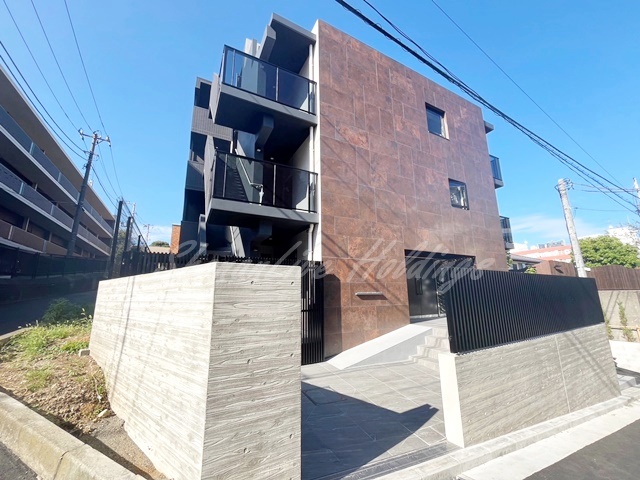 建物外観　鉄筋コンクリート造り♪