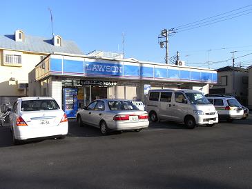 コンビニ　ローソン立川栄町四丁目店（コンビニ）まで222m