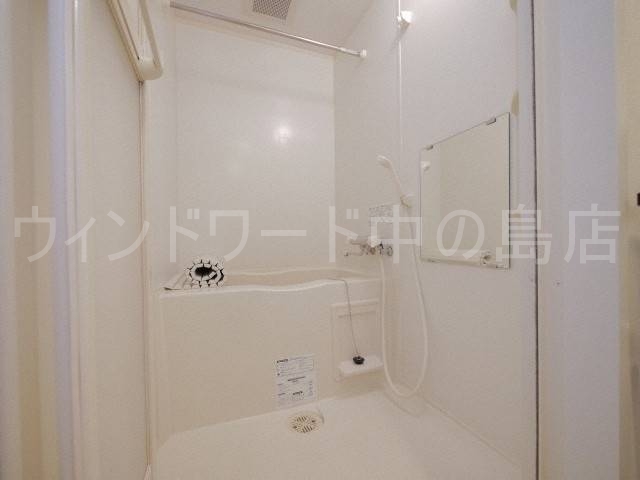 バス・シャワールーム　詳細は、ウィンドワード中の島店までご相談下さい。
