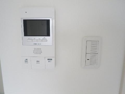 セキュリティ　カメラ付インターホン（イメージ）