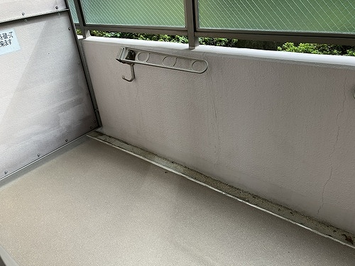 バルコニー　※写真は同じマンションの違う部屋のものになります。