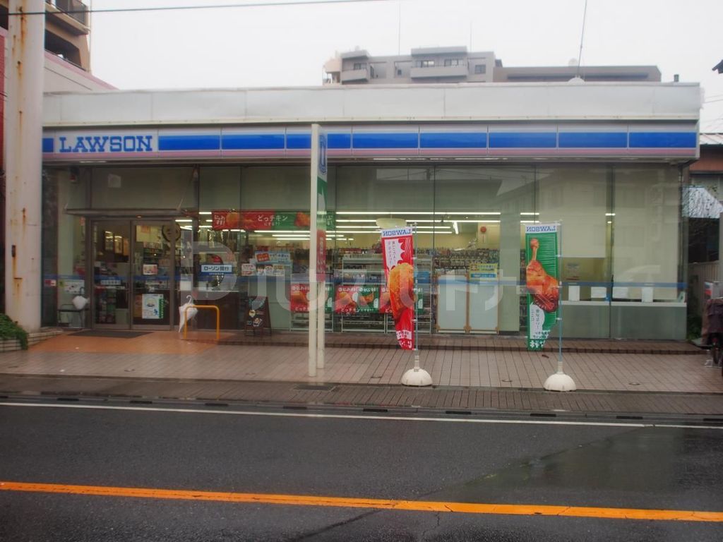 コンビニ　ローソン船橋本町二丁目店（コンビニ）まで150m