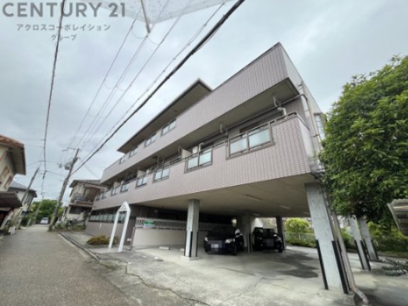建物外観　敷地内に駐輪スペースあります！