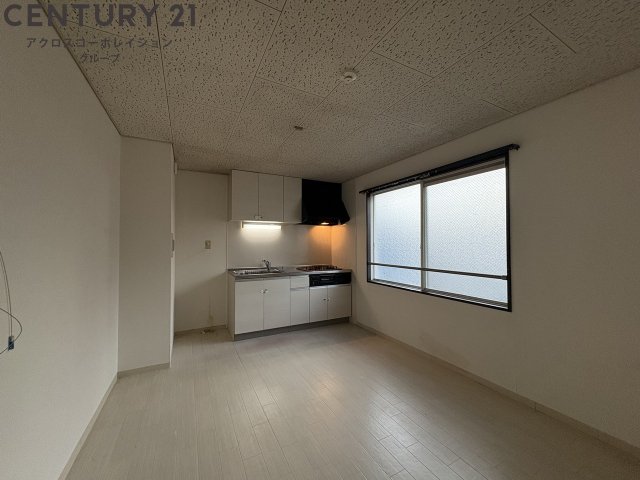 居室・リビング　角部屋住戸で過ごしやすく、おすすめです！