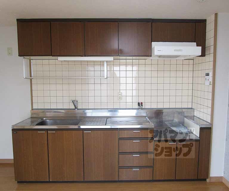 キッチン　３０３号室の写真です。