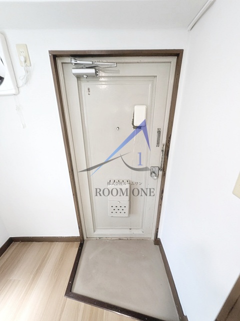 玄関　玄関です。