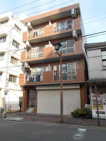 建物外観　1987年築　呉中央682