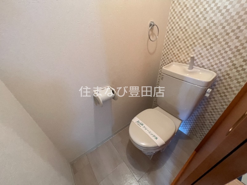 トイレ　同型タイプ