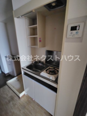 キッチン　別部屋参考写真です