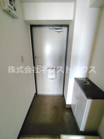 玄関　別部屋参考写真です