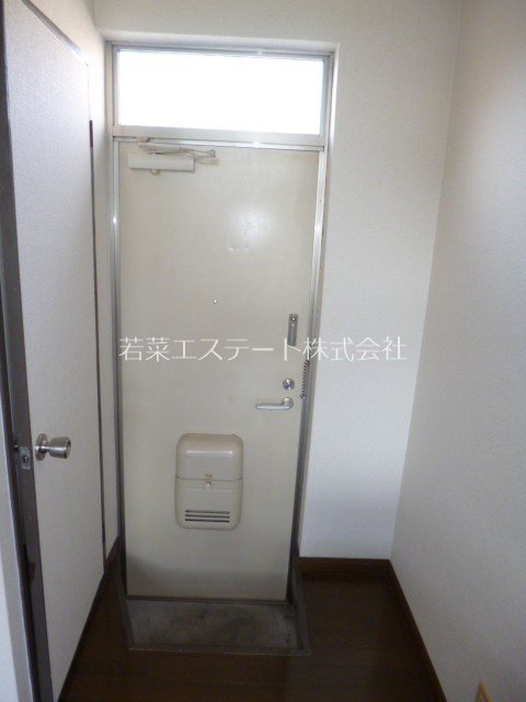 玄関　※写真はイメージです。