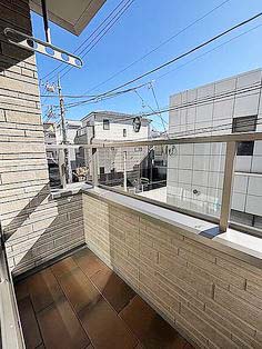 バルコニー　★洗濯物を干すスペース充分に取れます★