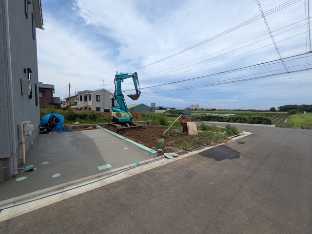 駐車場　２０２６．６月建築中