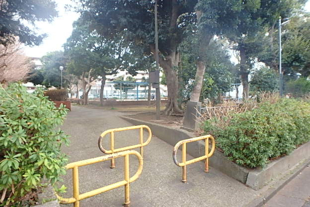 公園　亀井野公園（公園）まで400m