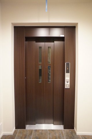 その他共有部分　上階まで楽々なエレベーターを設置しています