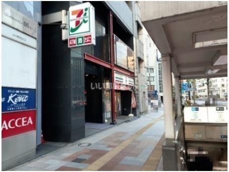 コンビニ　セブンイレブン 神田小川町2丁目店（コンビニ）まで199m