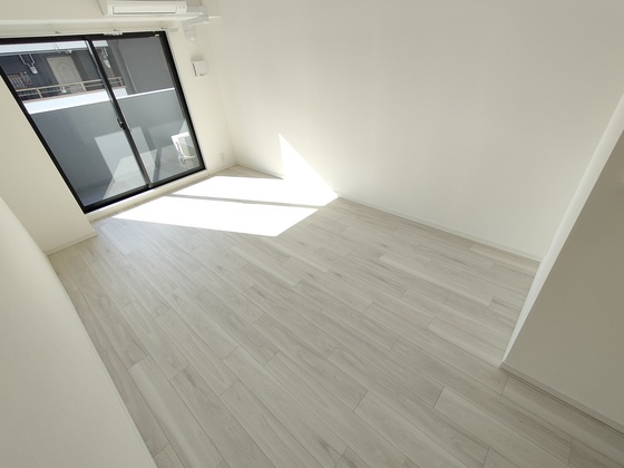 居室・リビング　※別部屋の写真です