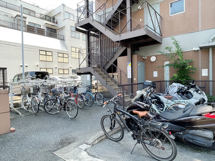 その他