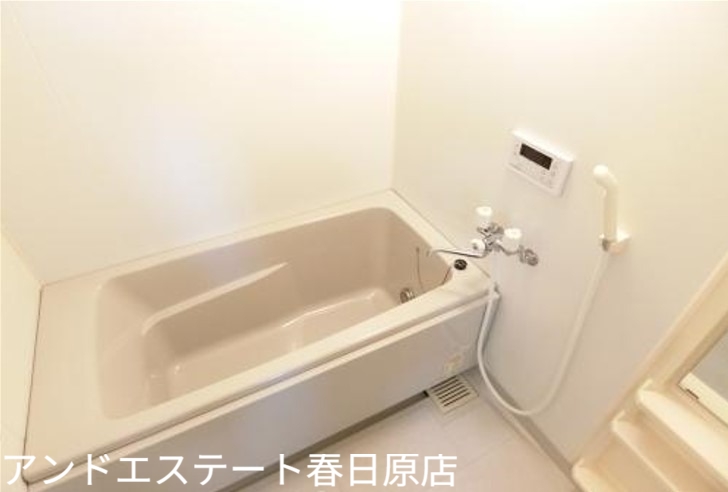 バス・シャワールーム　追い焚き機能付き