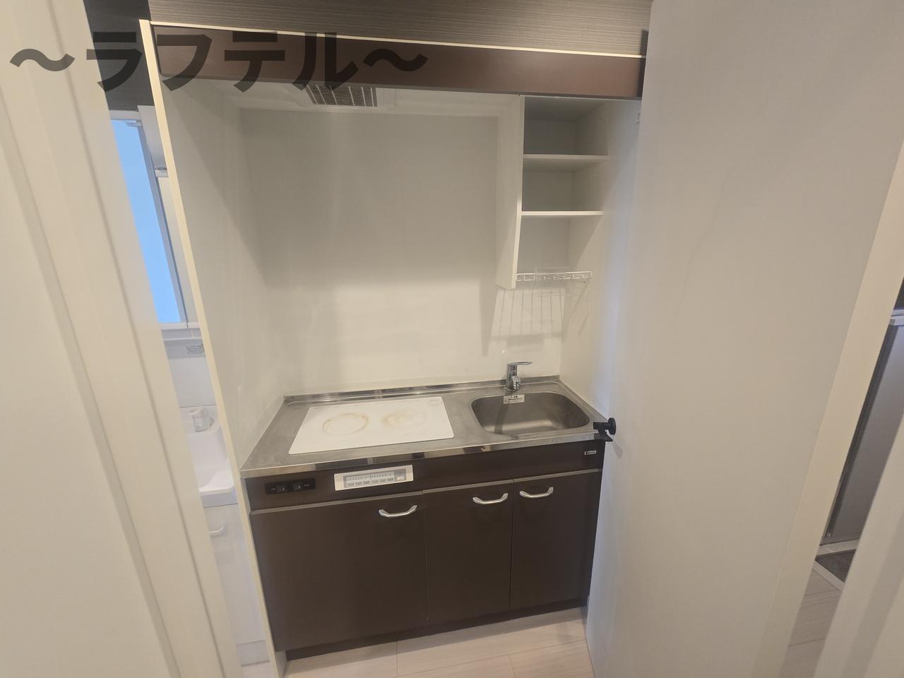 キッチン　別部屋イメージ写真