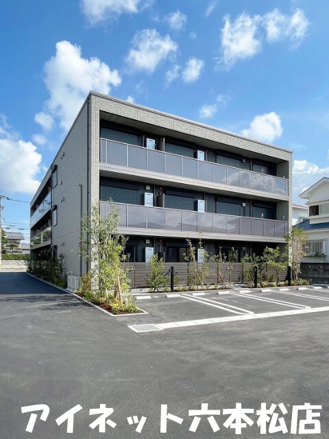 建物外観　人気の築浅2LDK物件です。