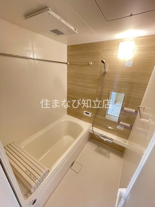 バス・シャワールーム　別部屋写真
