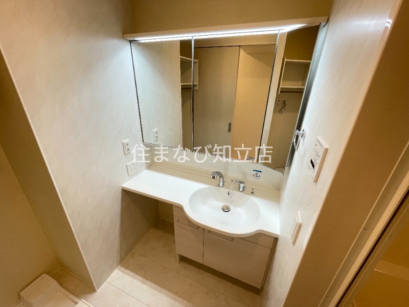 洗面設備　別部屋写真