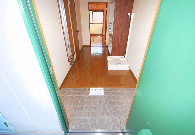 玄関　玄関