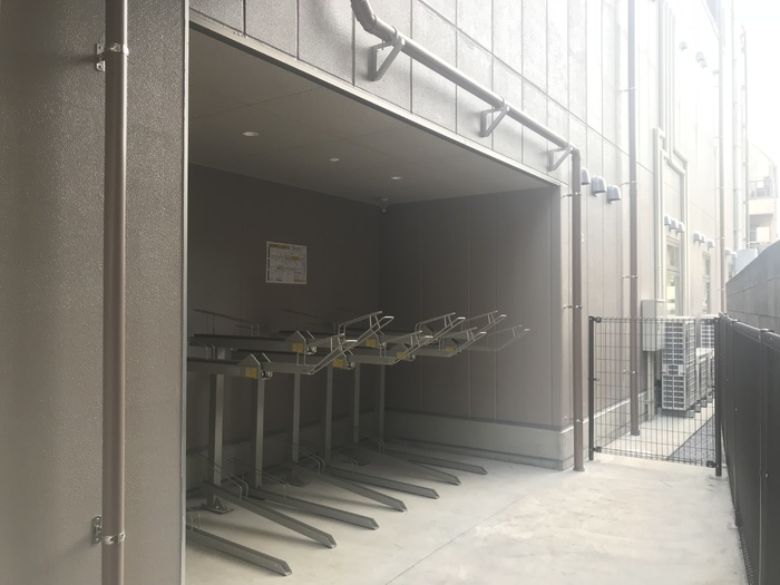 その他共有部分　駐輪場(階段下)