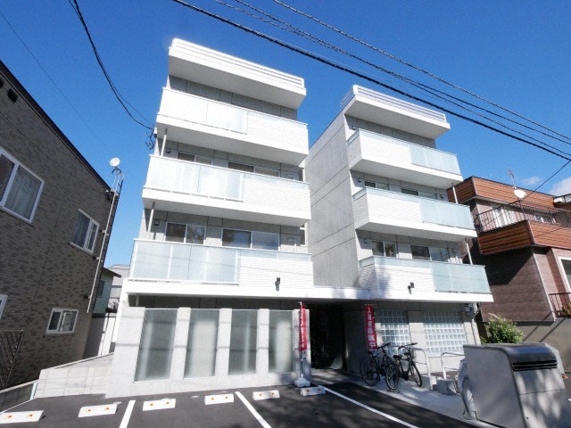 建物外観　地下東西線「南郷７丁目」徒歩4分☆