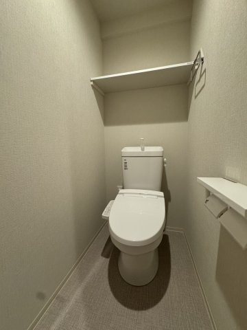 トイレ　別号室写真