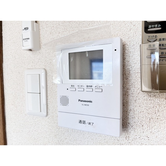 セキュリティ　モニター付きインターホン（同仕様タイプ・