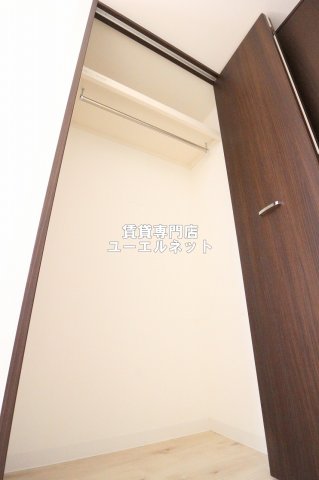 収納　クローゼット付きでお部屋もスッキリ♪
