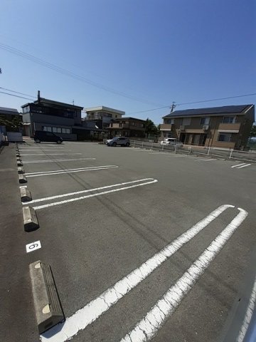 駐車場　カースペースがあります