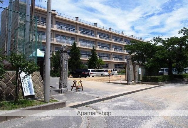 小学校　丸山小学校（小学校）まで296m