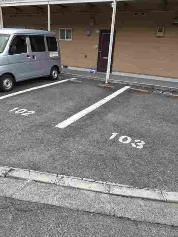 駐車場　駐車場です