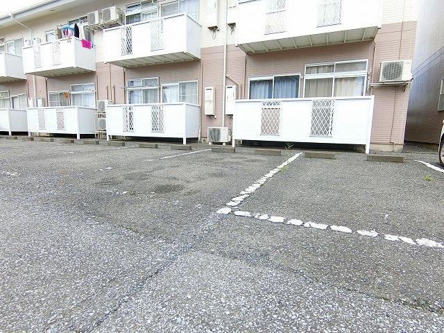 駐車場　カースペースがあります
