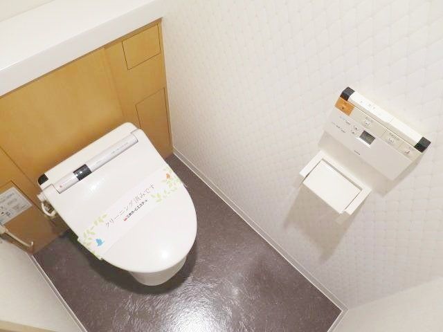 トイレ　温水洗浄便座付きトイレ☆