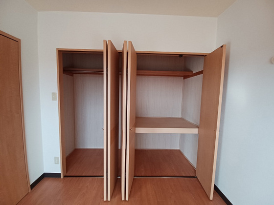 収納　※別部屋の写真です