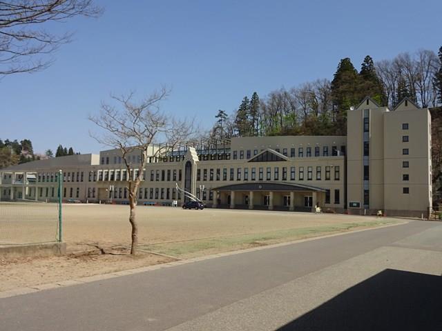 小学校　横手南小学校（小学校）まで2000m